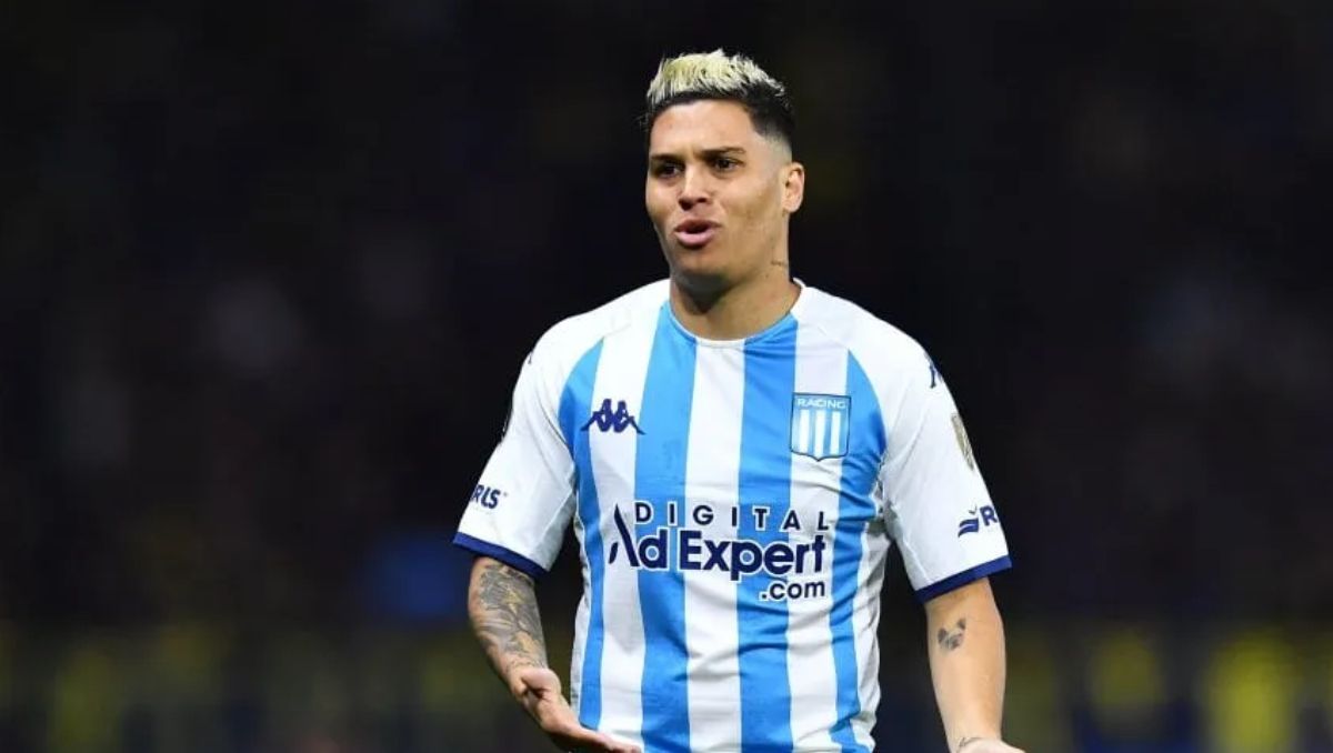 Por qué en Racing dicen que Juanfer Quintero tiene las horas contadas