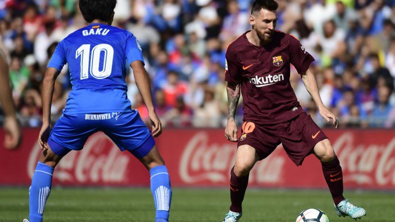 Lionel estuvo descolorido enun Barça que estrenó casaca.