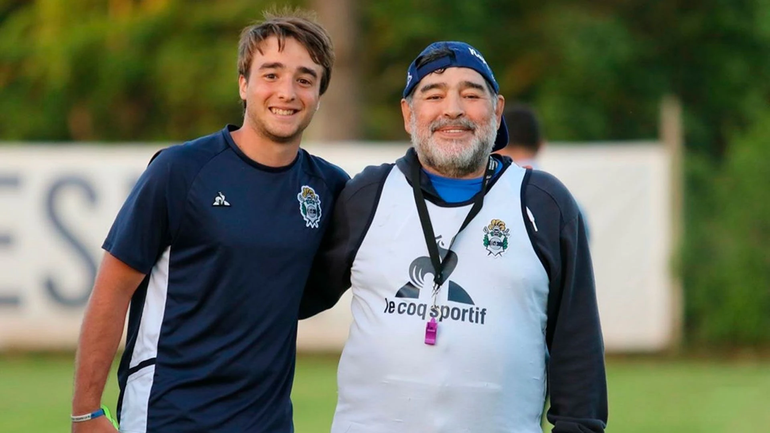 Gimnasia lo largó, estudia y ganó un palo en Los 8 Escalones