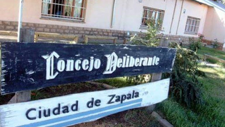 Dolor y renuncia en Zapala: la decisión de homenajear al Ejército reavivó la herida por el crimen de Pablo Córdoba