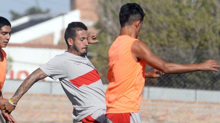 Independiente ya se mueve pensando en el clásico con Cipolletti.