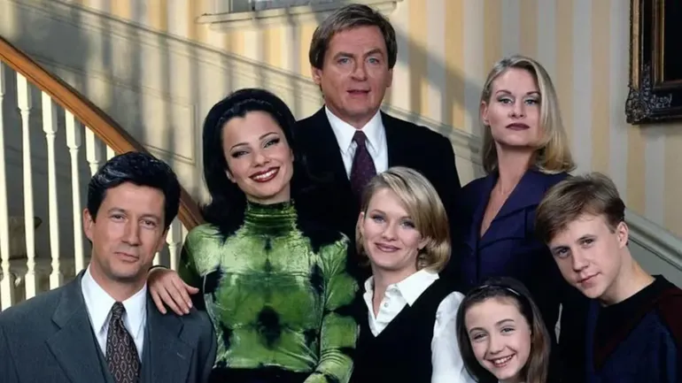 A 30 años de La niñera: cómo están las hijas de Maxwell Sheffield