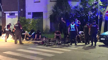 festejaban el fin de ano y terminaron a las pinas y botellazos: heridos y detenidos festejaban el fin de ano y terminaron a las pinas y botellazos: heridos y detenidos