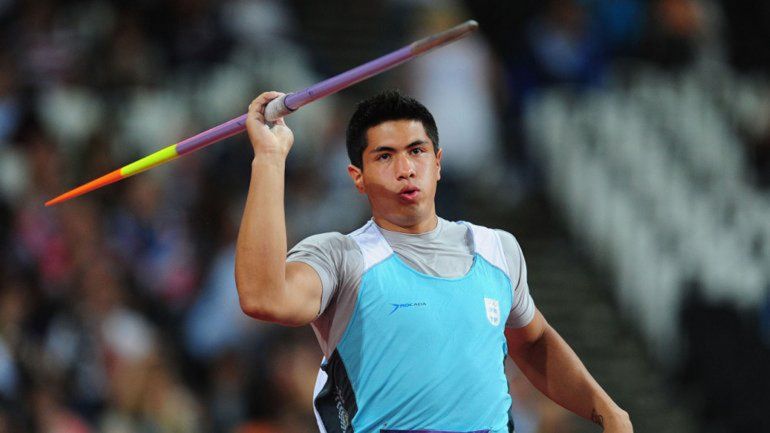 Braian Toledo clasificó a la final de jabalina