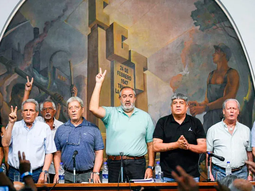 Los sindicatos y su fuerte rechazo al DNU 70 y a la Ley Ómnibus.