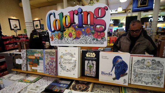 La oferta de libros para colorear para adultos crece cada vez más.