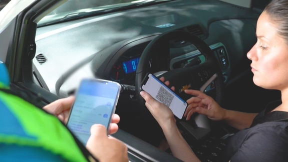 ¿Qué pasa si tengo que mostrar mi Licencia de Conducir pero no cuento con internet?