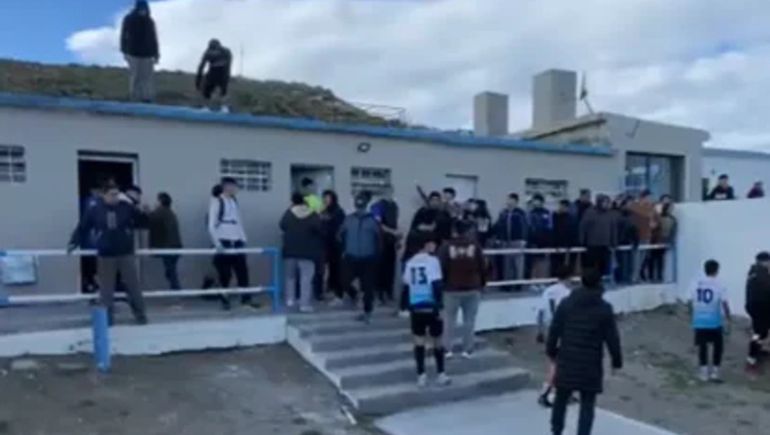 Incidentes en un partido de fútbol de Séptima entre Caleta Córdova y Ferro