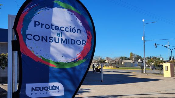 Tarjetas de crédito y prefabricadas lideran los reclamos de los neuquinos