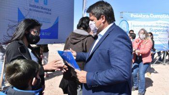 El Municipio entregó lotes con servicios en la meseta