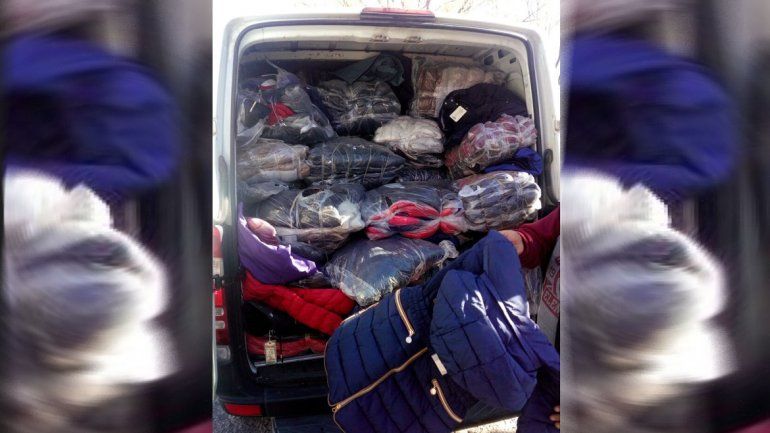 Atraparon a un hombre con ropa trucha valuada en más de medio millón de pesos