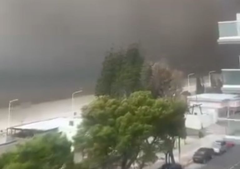 Chubut: polvo y cenizas en Puerto Madryn. Chubut: polvo y cenizas en Puerto Madryn.