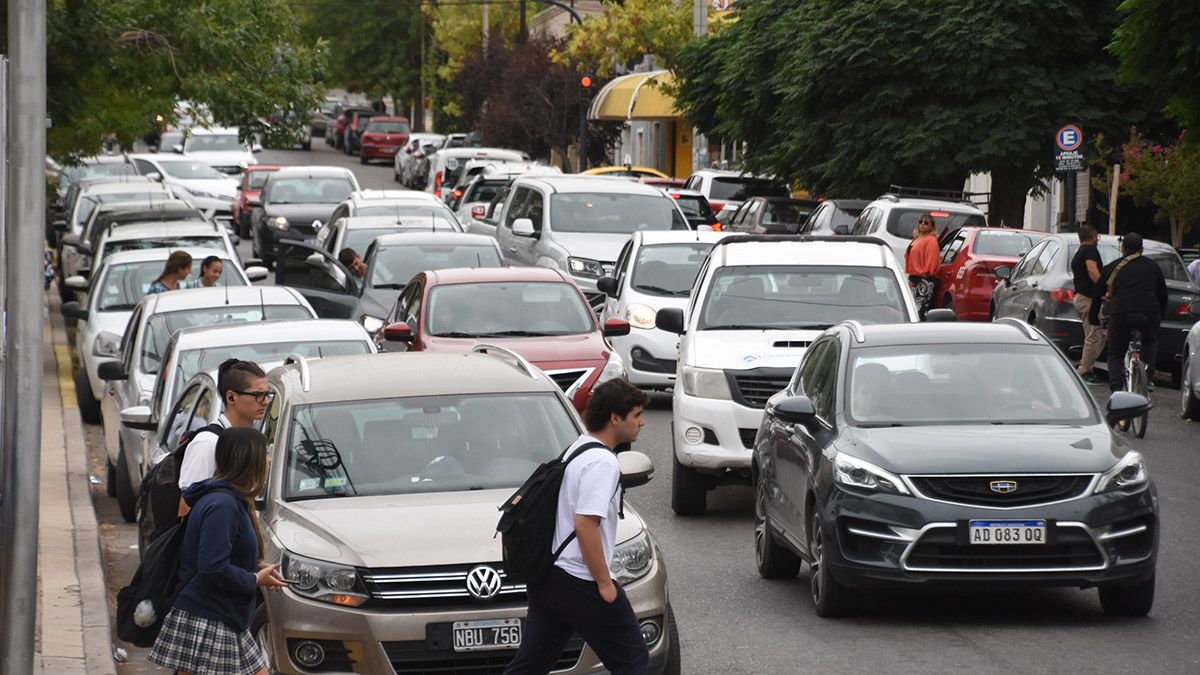 ¿Empiezan los vientos? Así estará el tiempo en Neuquén