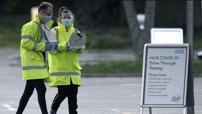 Reino Unido sumó 674 muertes en un día y comenzó a descender el pico de la pandemia