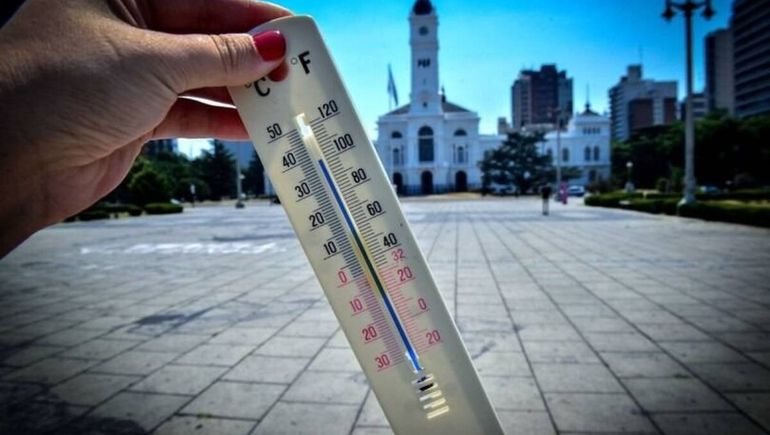 El SMN emitió una alerta amarilla por temperaturas elevadas.