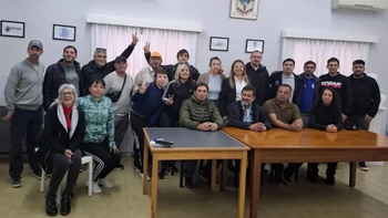 Los dirigentes gremiales reunidos en la CGT Alto Valle confirmaron adhesión al paro nacional el próximo 10 de abril. Los dirigentes gremiales reunidos en la CGT Alto Valle confirmaron adhesión al paro nacional el próximo 10 de abril.