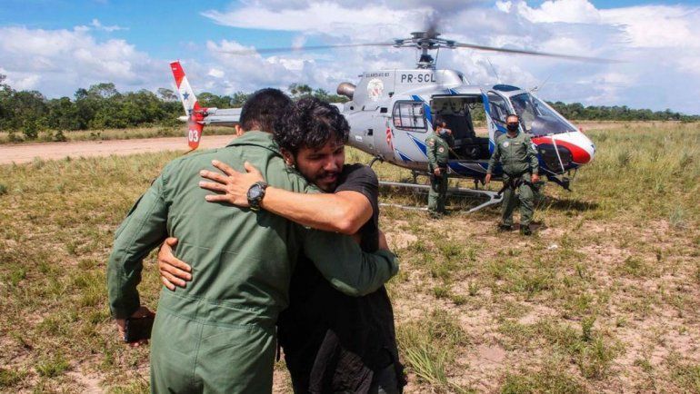 Rescataron a un piloto que cayó con su avión en la selva amazónica