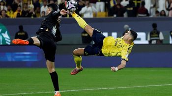 el golazo de chilena de cristiano ronaldo que recorrio el mundo: cuanto le falta para llegar a los mil goles el golazo de chilena de cristiano ronaldo que recorrio el mundo: cuanto le falta para llegar a los mil goles