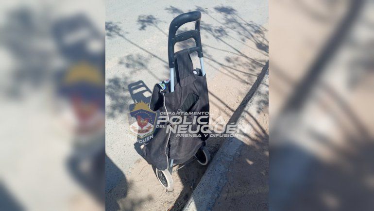 Les descubrieron una tumbera en el carrito de las compras