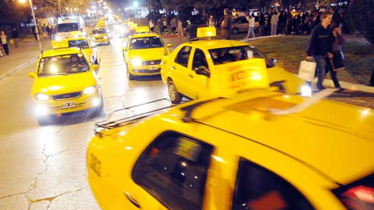 La Mitad De Los Taxistas De La Ciudad Trabaja En Negro 7194