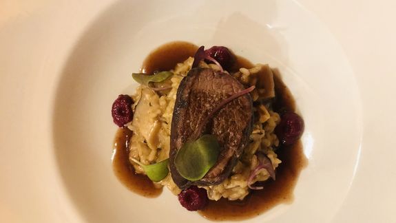 Cocina neuquina en la nieve con vinos patagónicos