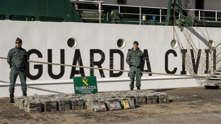 Un argentino llevaba 470 kilos de cocaína en un velero