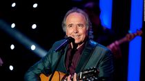 serrat anuncio su retiro con una gira mundial ¿cantara en argentina? serrat anuncio su retiro con una gira mundial ¿cantara en argentina?