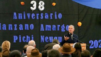 El gobernador anunció que se licitará la pavimentación de la ruta a Manzano Amargo. El gobernador anunció que se licitará la pavimentación de la ruta a Manzano Amargo.