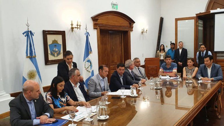 Los resultados de los casos sospechosos en Neuquén se conocerán esta tarde