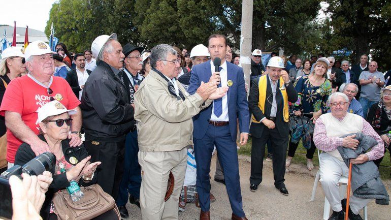 La Comarca celebró los 100 años del petróleo local