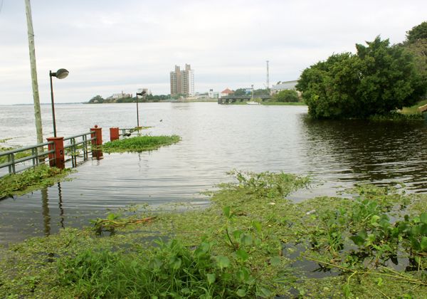 Formosa, en alerta por la crecida del río Paraguay