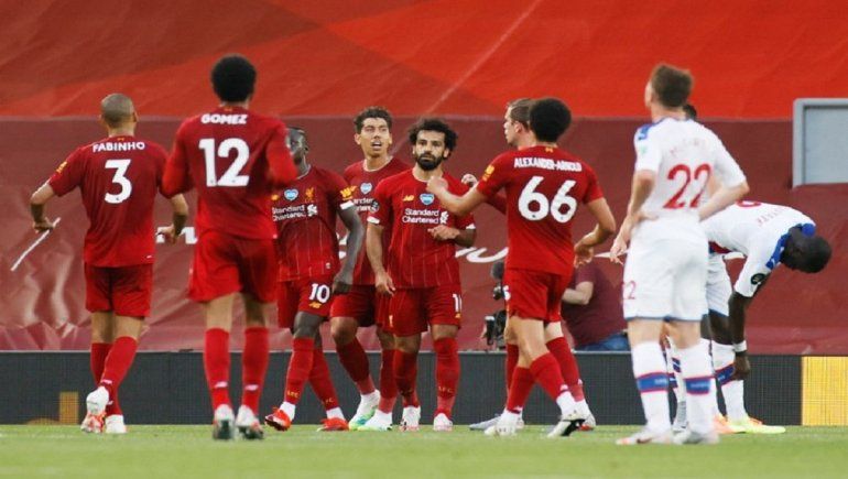 Liverpool arroyó al Crystal Palace en la liga inglesa