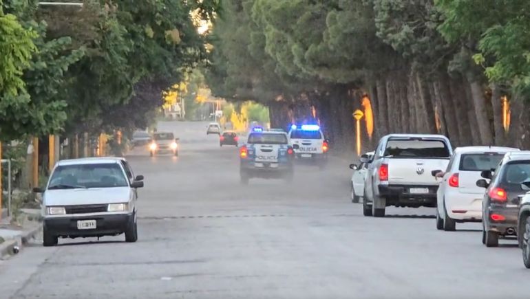 Joven borracho le apagó un cigarrillo en la cara a un policía