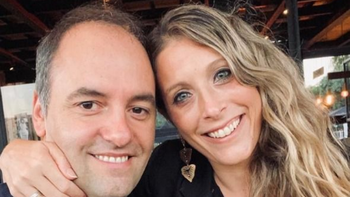 Esto se da tras la polémica que se desató por su presencia en el avión presidencial, durante un viaje oficial del presidente Javier Milei y su gabinete. Esto se da tras la polémica que se desató por su presencia en el avión presidencial, durante un viaje oficial del presidente Javier Milei y su gabinete.