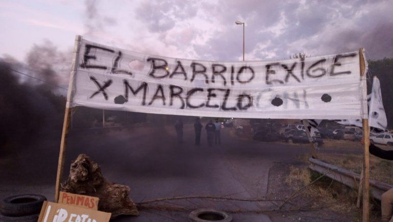 Realizan un corte total en el puente Centenario-Cinco Saltos