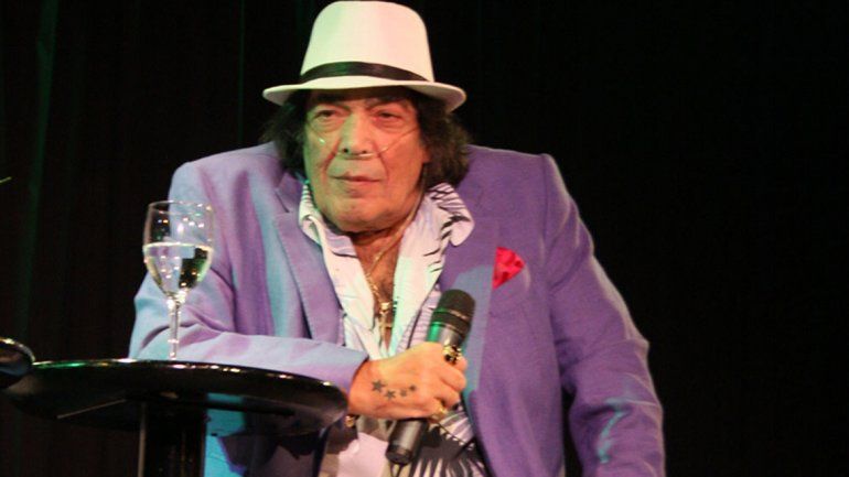 Tras sus dichos misóginos, Cacho Castaña suspendió sus shows en Mar del Plata