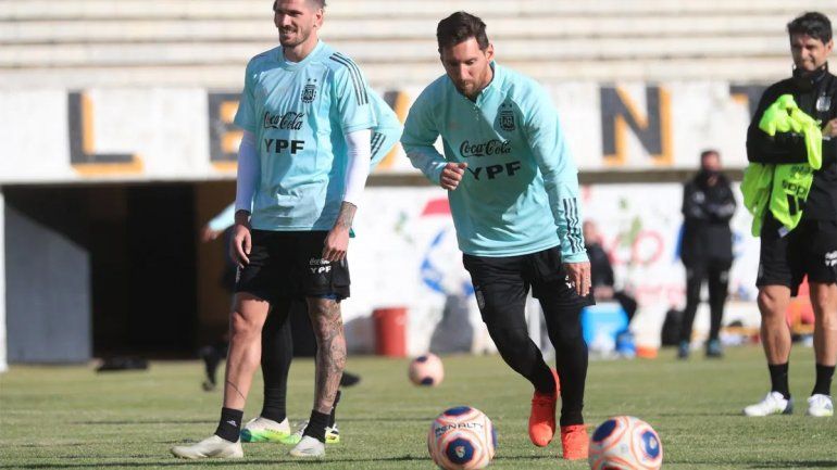 Messi será titular ante Bolivia este martes.