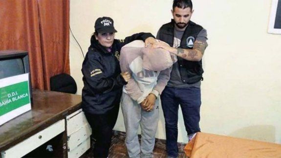El hombre de 23 años fue inmediatamente detenido por la violación.