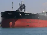 El Seaways Pecos, un barco tipo Suezmax, llegará el lunes a Puerto Rosales.