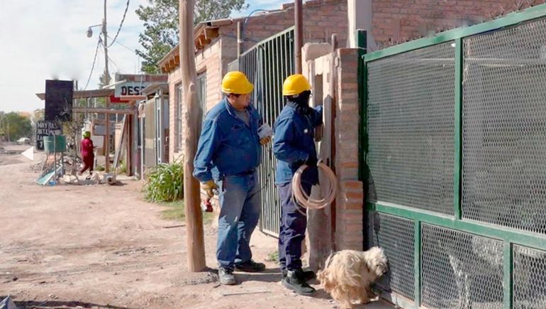 Un falso cambio de medidor es uno de los intentos de estafa relacionados con Edersa.