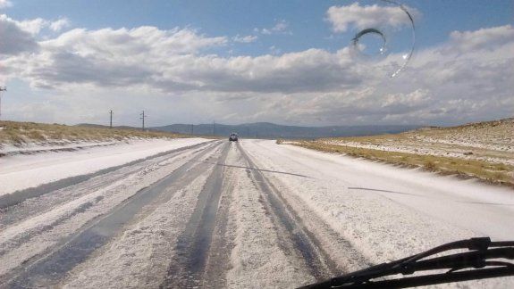 Un fuerte temporal de lluvia y granizo azotó el centro neuquino: hubo anegamientos