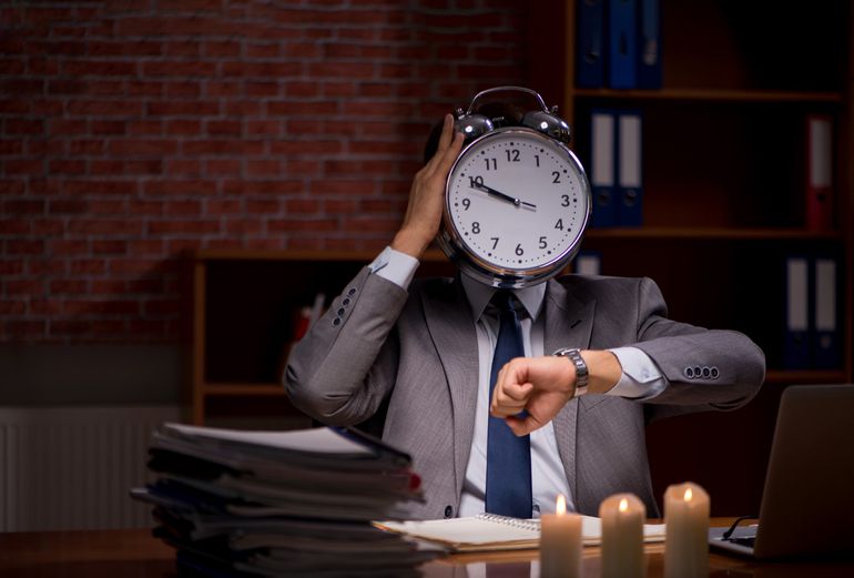 Cuatro días laborales: así es el proyecto de Martín Tetaz que presentó para reducir la jornada de trabajo