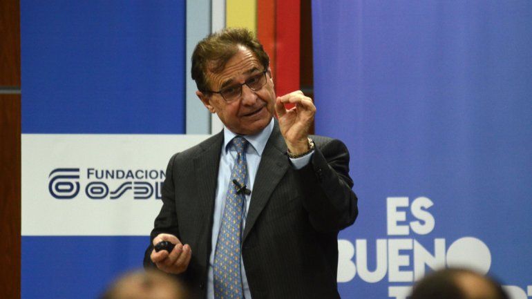 El prestigioso neurocirujano Pedro Lylyk destacó el profesionalismo de los integrantes del equipo de neurointervencionismo de la Clínica de Imágenes