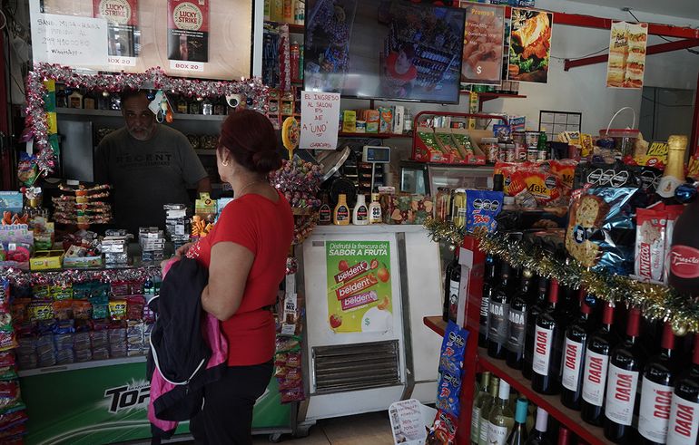 Comerciantes en alerta: evalúan un paro de compras frente a la corrida de precios