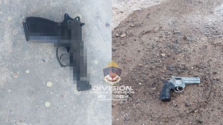 Las armas de fuego secuestradas fueron puestas a disposición de la Justicia. Las armas de fuego secuestradas fueron puestas a disposición de la Justicia.