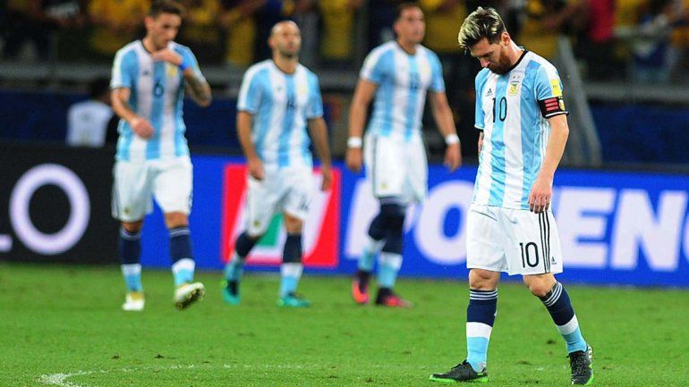 Dura derrota para Argentina: sigue fuera del Mundial