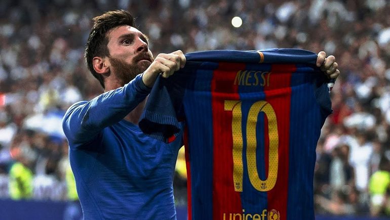 La exorbitante cifra que pagó un coleccionista por una histórica camiseta de Messi