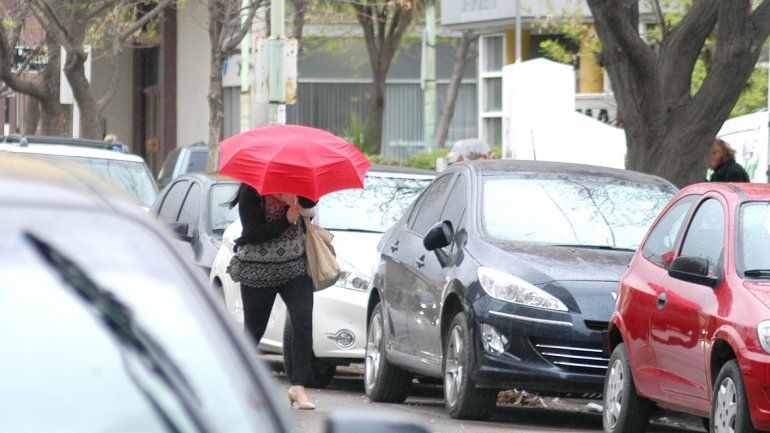 Se viene un fin de semana de frío y lluvias constantes