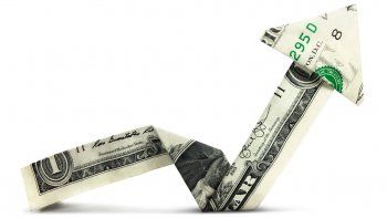 El miércoles la divisa ya habí superado la barrera de los 28 pesos.