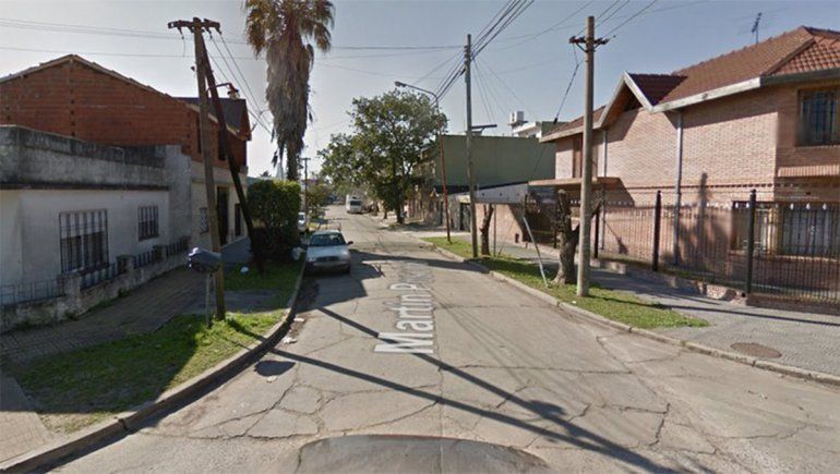 El lugar donde se encontró el cuerpo del policía.